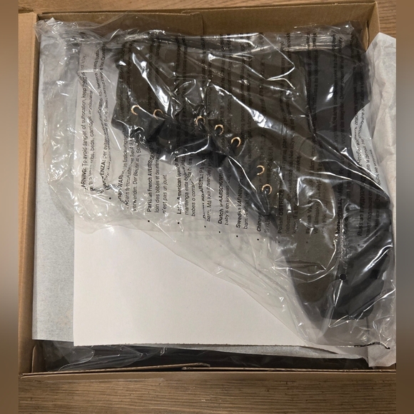 Eletra Combat Bootie - Sizes 6.5 - Picture 10 of 13